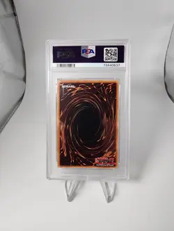 YuGiOh Lyna the Light Charmer Lustrous Starlight LIOV-EN049 PSA 9 - Image 2