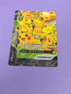 Pikachu V-UNION - SWSH141 - Promo Sword & Shield Promos - Pokemon Card - NM - Image 1