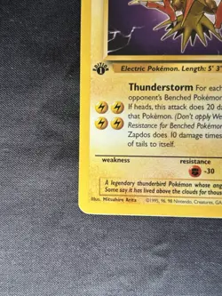 Pokemon TCG Zapdos Fossil 1st Edition Non-Holo Card 30/62 - Image 3