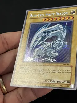 2002 Blue-Eyes White Dragon DDS-001 Secret Rare Holo YuGiOh Card English - Image 4