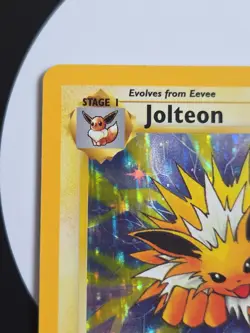 Jolteon 4/64 HOLO Rare Jungle Set Unlimited 1999 WOTC Pokemon Card Near Mint - Image 3