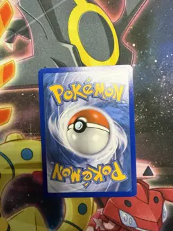 Reshiram (Full Art) RC22/RC25 Legendary Treasures: Radiant Collection Holo LP - Image 5