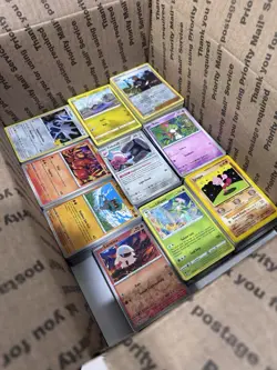 🔥 17lbs 4200+ UNSEARCHED Pokemon Bulk Lot! Some Holos & Vintage Cards LP/NM ✨ - Image 4