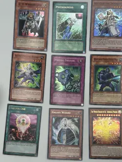 Vintage Yugioh 20 Card Lot - All Holos - Image 3