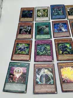 Vintage Yugioh 20 Card Lot - All Holos - Image 5