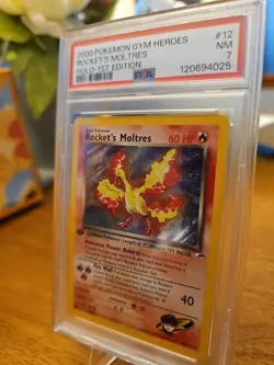 Pokemon TCG Rockets Moltres Holo Rare Card 12/132 Gym Heroes 1st Edition - Image 2