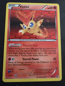 2011 POKEMON TCG VICTINI BW32 BLACK & WHITE PROMO HOLO - Image 1