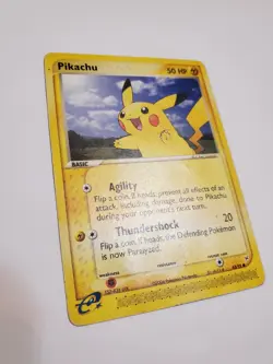 POKEMON Team Magma vs Team Aqua E-Reader Pikachu #43/95 HP - Image 3