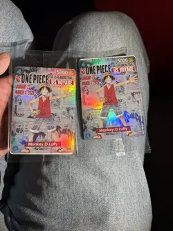 IN HAND MINT CONDITION UNOPENED ONE Piece College Basketball US VOYAGE card (2) - Image 1
