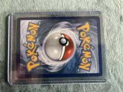 Pokemon TCG Reshiram Holo Rare Card 28/113 B&W Legendary Treasures - Image 2