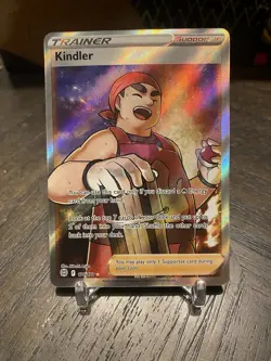 Kindler (Full Art) 170/172 SWSH09: Brilliant Stars NM Pokemon Card TCG - Image 1
