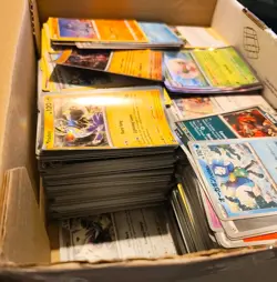 1750+ Bulk Pokemon Card Bundle - SWSH & S&V Era - English and Japanese Cards - Image 2