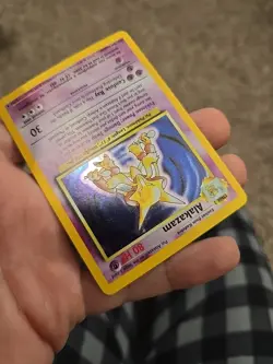 1999 Pokemon TCG Alakazam Base Set Holo Unlimited Rare Card 1/102 LP - Image 3