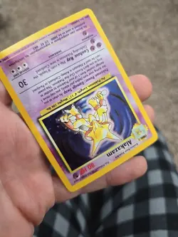 1999 Pokemon TCG Alakazam Base Set Holo Unlimited Rare Card 1/102 LP - Image 4