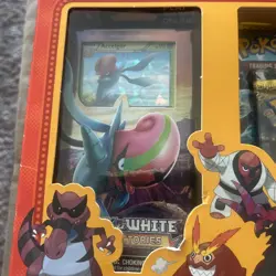 Pokemon Black & White Next Destinies Booster Pack Noble Victories Theme Deck - Image 2