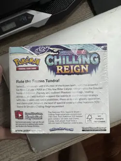 Pokemon TCG Sword Shield Chilling Reign Booster Display Box New and Sealed 820650818462 - Image 3