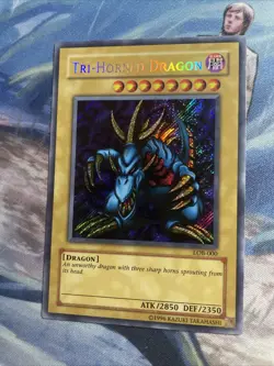 Tri-Horned Dragon - LOB-000 - Secret Rare - Unlimited 2002 • NM / MINT - Image 1