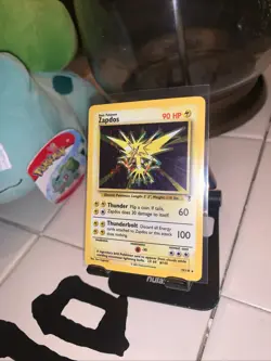 Zapdos Legendary Collection 19/110 Holo Pokemon 2002 Rare WOTC - Image 3