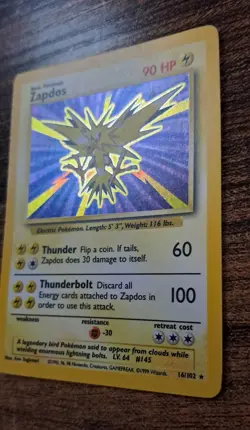 Zapdos 16/102 Holo Base Set Pokemon Card TCG - Image 3