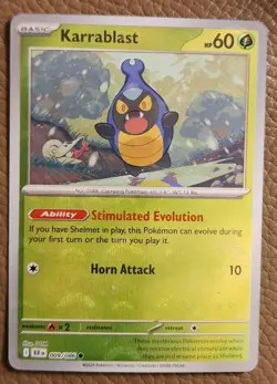 Pokemon TCG Karrablast (Master Ball Pattern) 009/086 Sv: Black Bolt Holo NM - Image 1