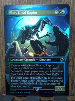 MTG Blue, Loyal Raptor (FOIL Borderless) Universes Beyond: Jurassic World Col.. - Image 1
