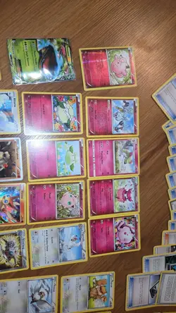 Pokemon Lot Of 80+ Damaged Cards. - Image 3