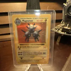 Pokemon Magneton Base Set Holo Rare 60 HP English Card 9/102 SHADOWLESS - Image 2