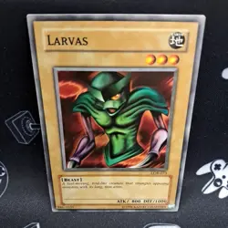Larvas LOB-073 Unlimited Common LP+ Light Play Yu-Gi-Oh! Card - Image 1