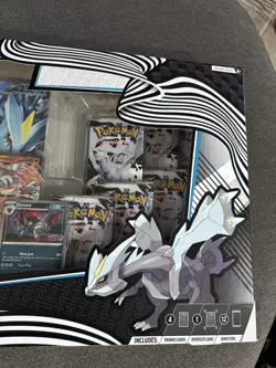 Pokemon TCG Costco Unova Heavy Hitters Premium Collection Box Black & White - Image 4