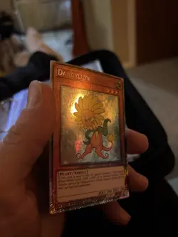Yu-Gi-Oh! Dandylion RA03-EN211 Platinum Secret Rare 1st Edition - Image 2