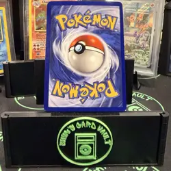 Moltres 12/62 1st Edition Fossil Holo Pokemon Card - Image 4