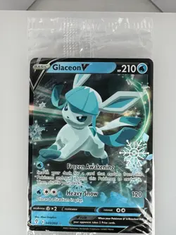 2018 Pokemon Miscellaneous Cards & Products Glaceon V (Snowflake) 040/203 NM - Image 1