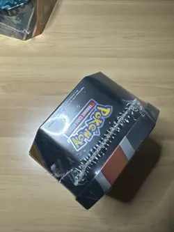 Pokemon TCG Eevee Evolutions Tin 2021 Flareon V Edition Factory Sealed - Image 3