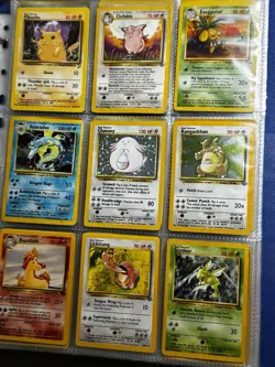 Vintage Pokemon Binder Collectin Lot Wotc 30 Cards Holos Japanese English Lp-hp - Image 1