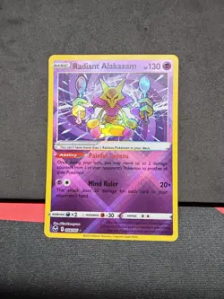 Radiant Alakazam 059/195 NM -Ultra Rare Pokemon Card- Silver Tempest (7q) - Image 1