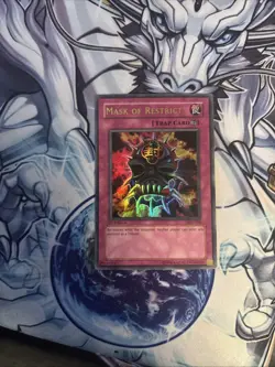 (He) Yugioh! Mask of Restrict LON-018 - Ultra Rare 1st MP/LP - Image 1