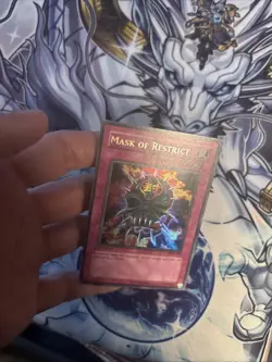 (He) Yugioh! Mask of Restrict LON-018 - Ultra Rare 1st MP/LP - Image 4
