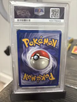 Pokemon TCG Squirtle Base Set Unlimited Common PSA 8 - Image 2