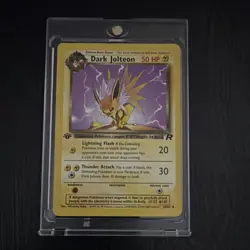 2000 POKEMON TEAM ROCKET #38 DARK JOLTEON 1ST EDITION - Image 1
