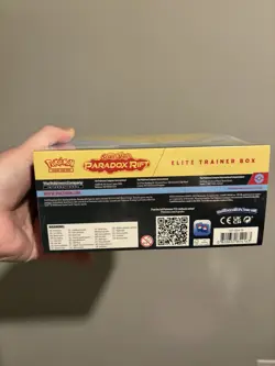 POKEMON Scarlet & Violet Paradox Rift Elite Trainer Box ETB Roaring Moon - Image 3