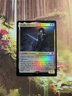 Frodo, Adventurous Hobbit - Foil x1 - Commander: The Lord of the Rings NM - Image 1