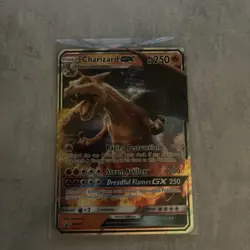 Charizard GX SM195 Pokemon Sun & Moon Black Star Promo Card TCG - Image 1