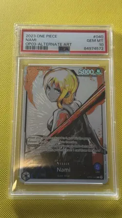 20253 ONE PIECE OP03 040 PILLARS OF STRENGTH NAMI ALT ART LEADER PSA 10 - Image 1