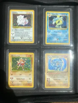 Pokemon 100% Complete Master Base Set 102/102 WOTC Vintage Charizard Holo - Image 3