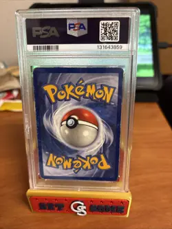 Pokemon TCG Moltres 12/62 Fossil Holo Rare PSA 4 - Image 2
