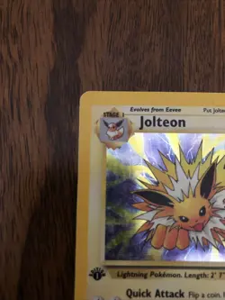 Pokemon TCG Jolteon 4/64 Holo Rare 1st Edition Jungle - Image 2