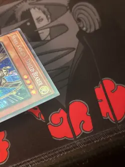 Noble Knight's Shield-Bearer BROL-EN017 1st Edition Secret Rare LP - Image 3