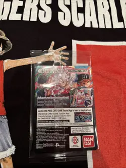 One Piece Monkey D Luffy US Voyage College Basketball Card HOLO & Poster, TSHIRT - Image 3
