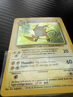 Pokemon TCG Raichu Holo Unlimited Rare Card 14/102 Base Set - Image 5