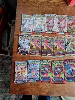 Lot 24 Pokemon Booster Prismatic 151 Mega Evolution Phantasmal Flames + Sleeved - Image 4